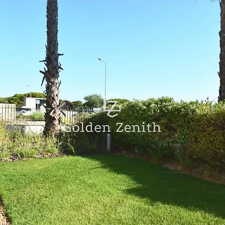 Cavalo Preto Luxury Beach Apartment By Golden Zenith Quarteira Exterior photo