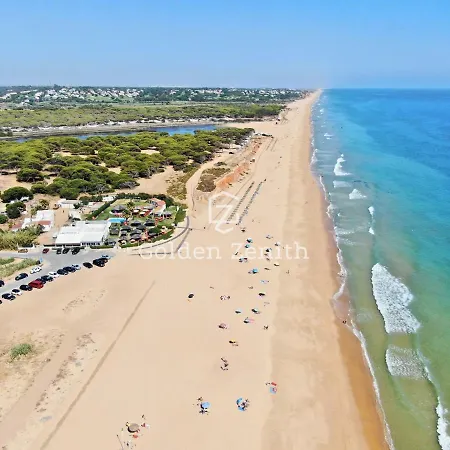 Cavalo Preto Luxury Beach Apartment By Golden Zenith Quarteira Exterior photo