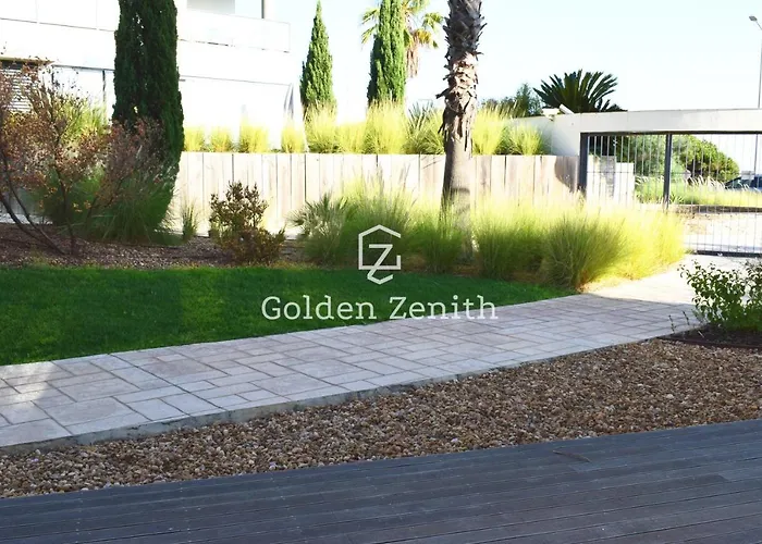 Cavalo Preto Luxury Beach Apartment By Golden Zenith