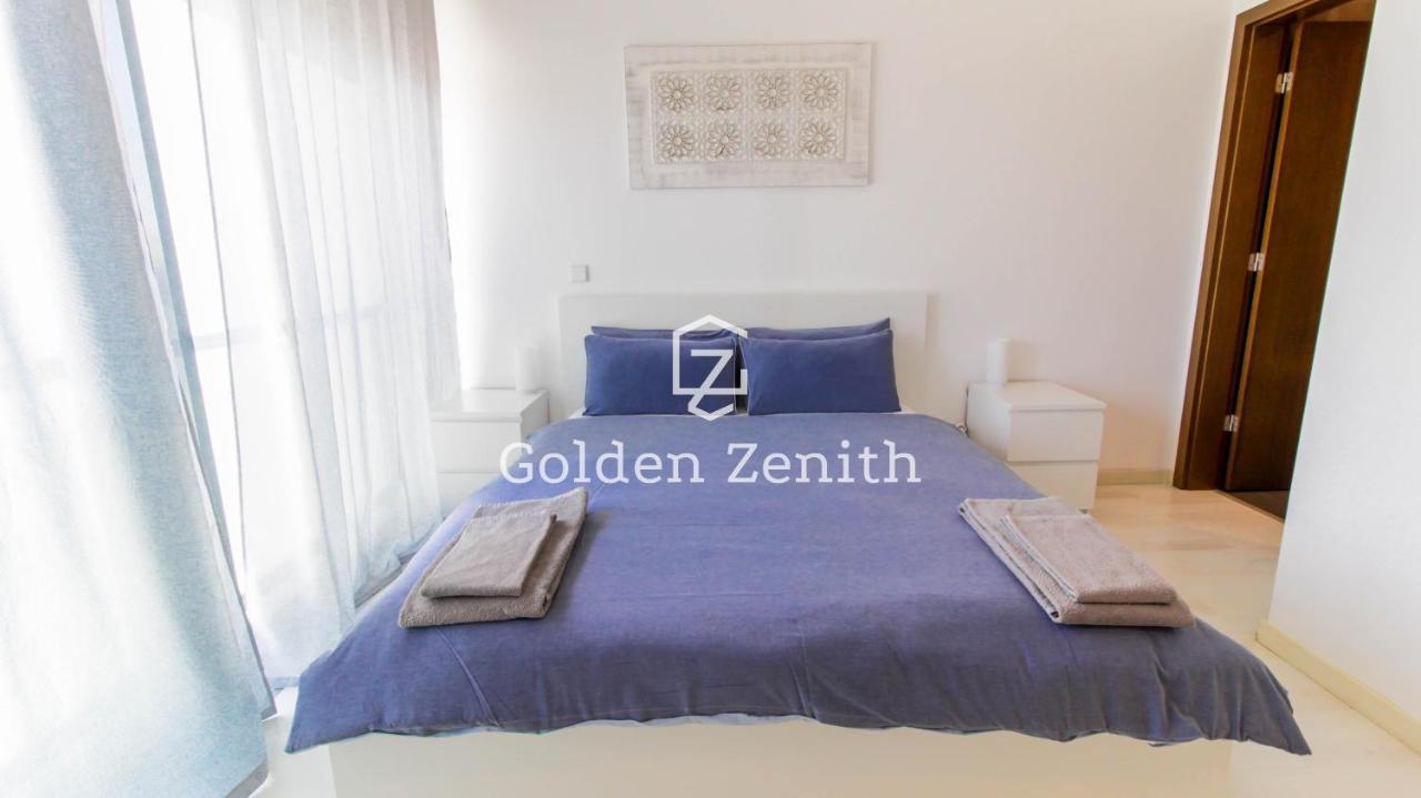 Cavalo Preto Luxury By Golden Zenith